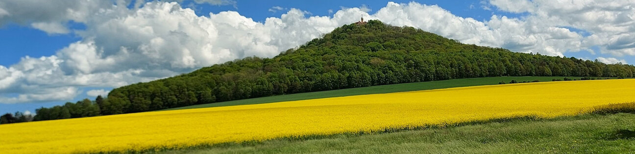 Schlauroth-Schild_Willkommen